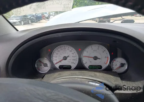 2006 Chrysler Town & Country Limited from USA, damaged, VIN 2A4GP64L96R629332